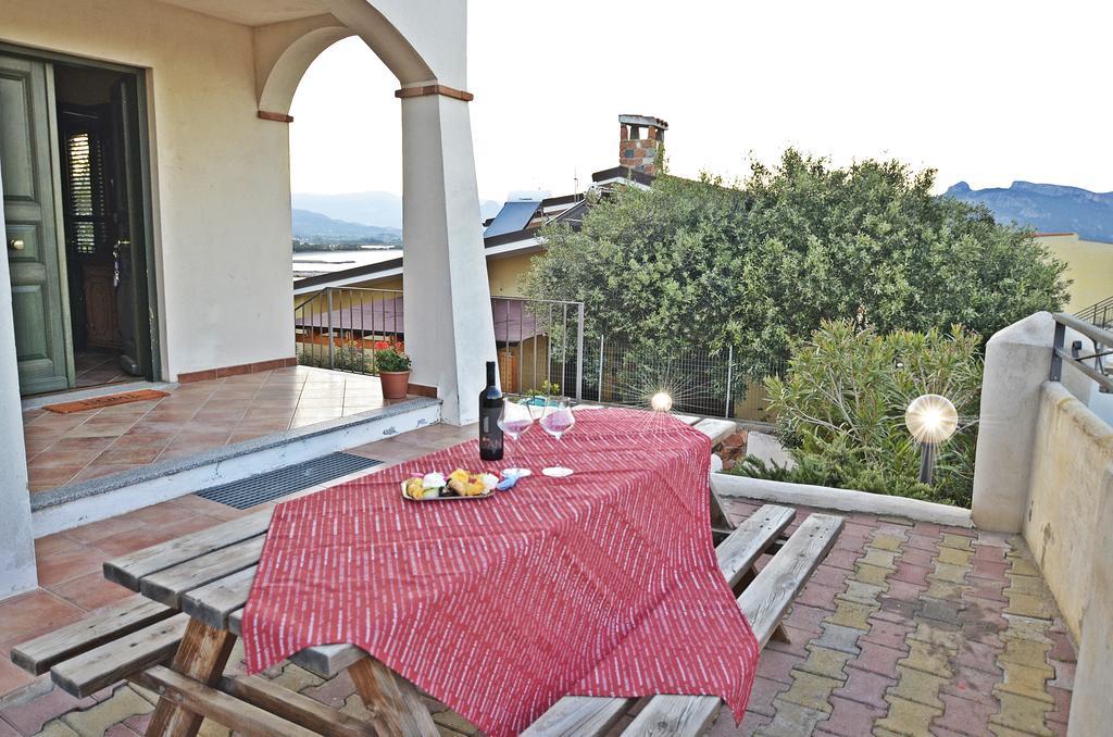 Villa Casa Vacanza Àrbatax Exterior foto